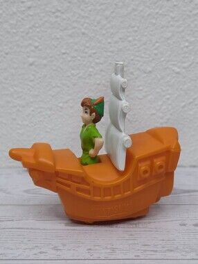 McDonald's Peter Pan 1995 Fantasmic Pirate Ship Happy Meal Toy